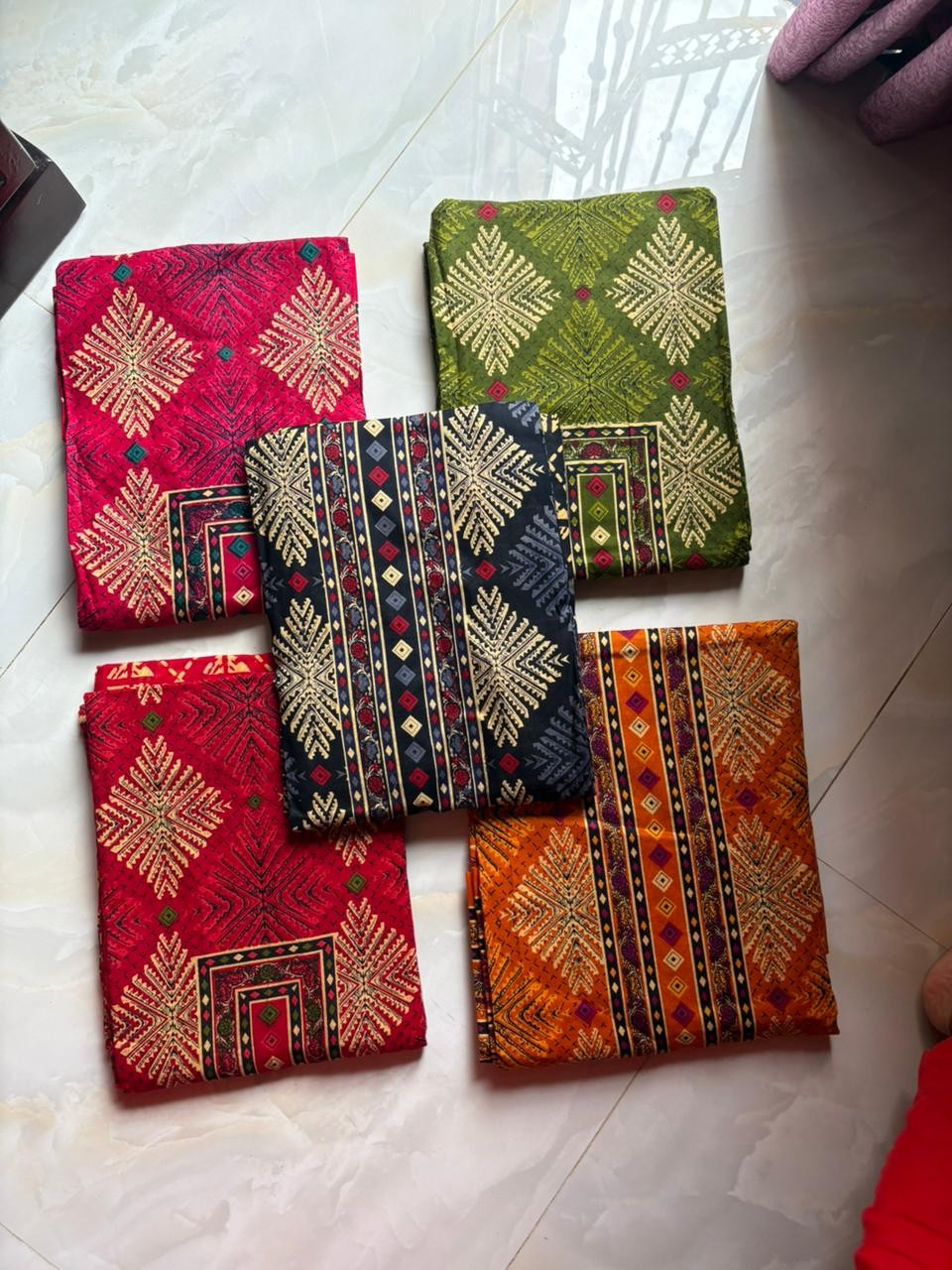 Pure Cotton Batik Fabric – Handcrafted Elegance | WearLiva